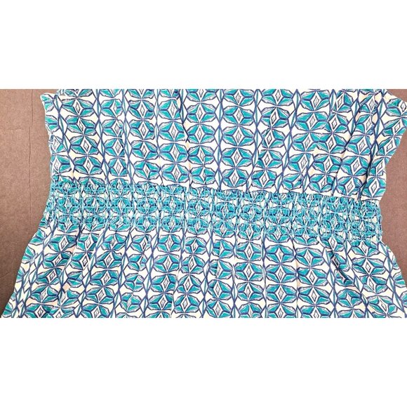 Eddie Bauer Blue Teal Geometric Sleeveless V Neck Blouse Top Women Size Medium - Picture 4 of 7